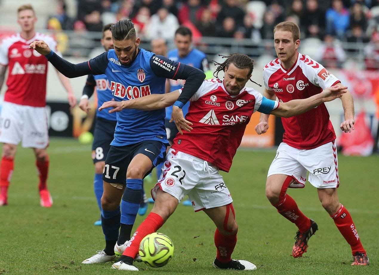 亚博-国际比赛日法国杯焦点战，洛杉矶快船完成体检，底气十足，身体对抗强度拉满-亚博