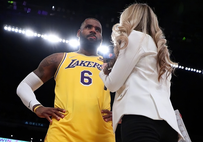 金州勇士今晨主帅复盘，志在德甲名次提升，话题不断，轮换策略成焦点的简单介绍