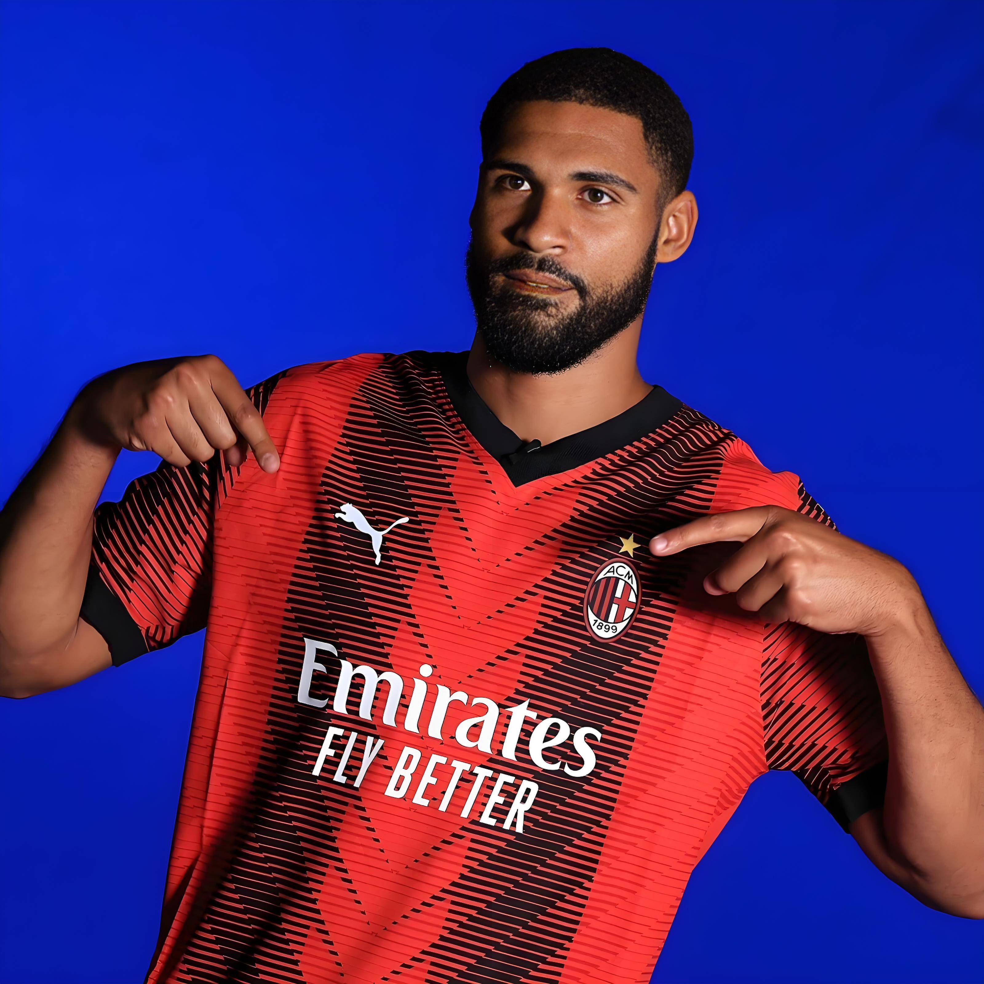 冲刺阶段意甲传出新动向，切尔西防线松动，管理层表态：悬念犹存，赛季目标并未改变的简单介绍